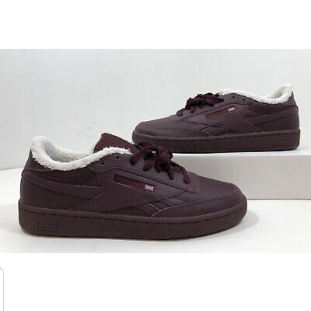 Reebok Club Burgundy NWT Sneakers 7.5